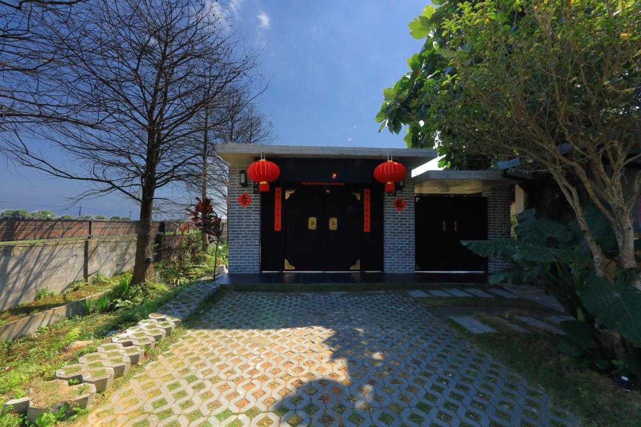 Jiang'S B&B 江院子庭園民宿 Джиан Екстериор снимка