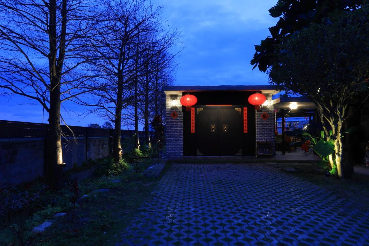 Jiang'S B&B 江院子庭園民宿 Джиан Екстериор снимка